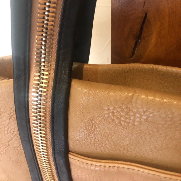 Purse/tote - Picture 2 of 4